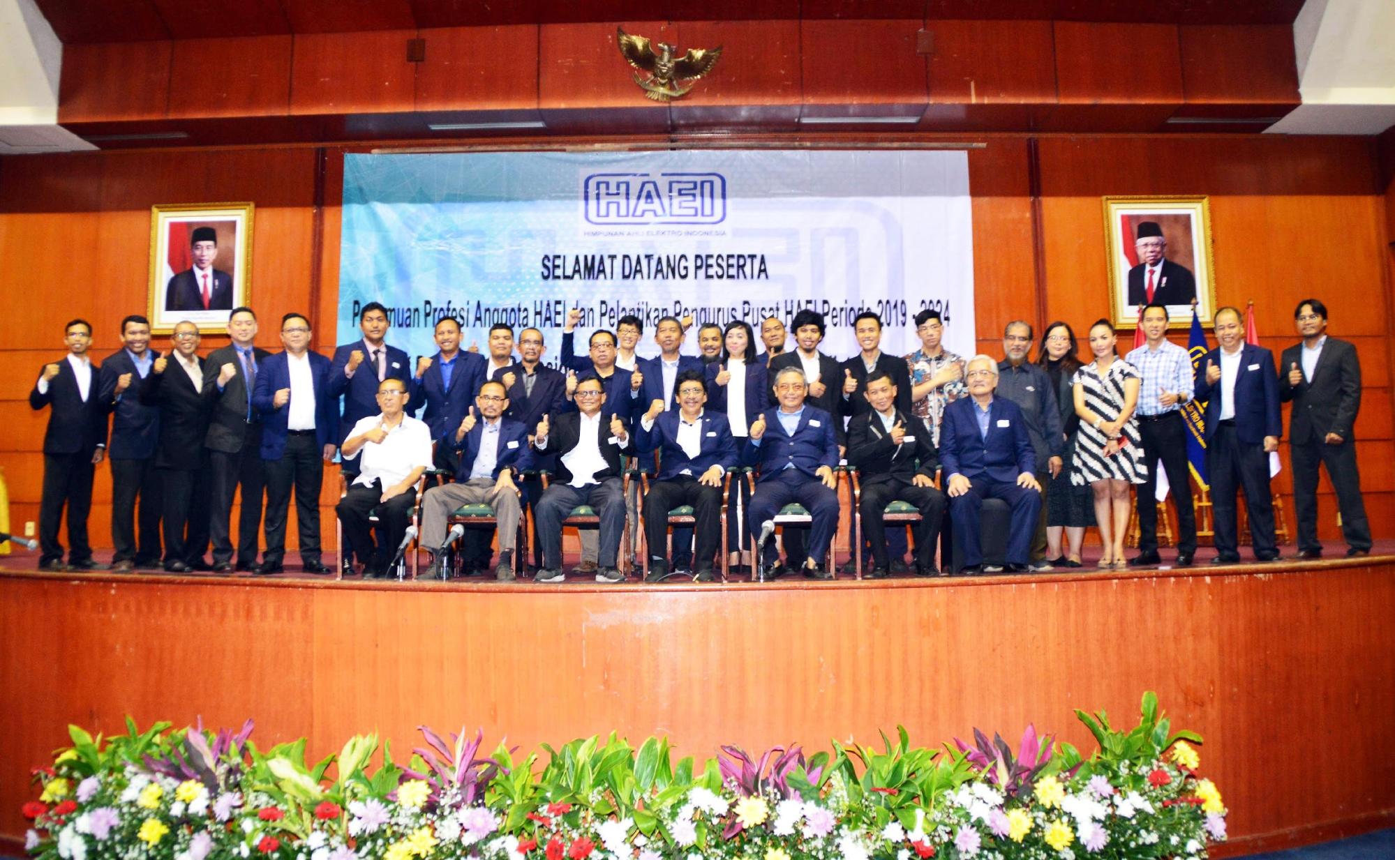 Latar Belakang